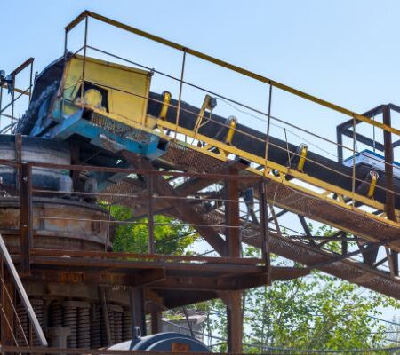 On-site mining machinery